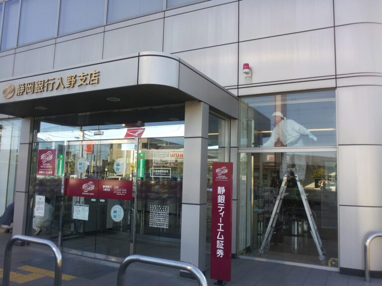 窓ガラス塗装01